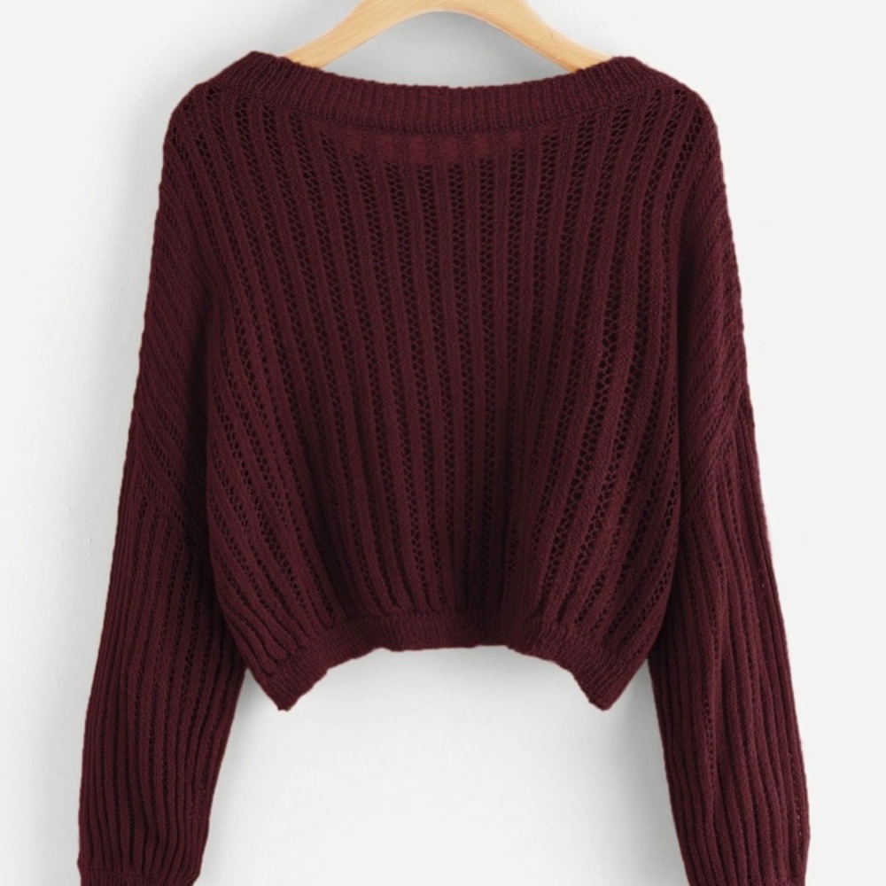 Maroon sweater